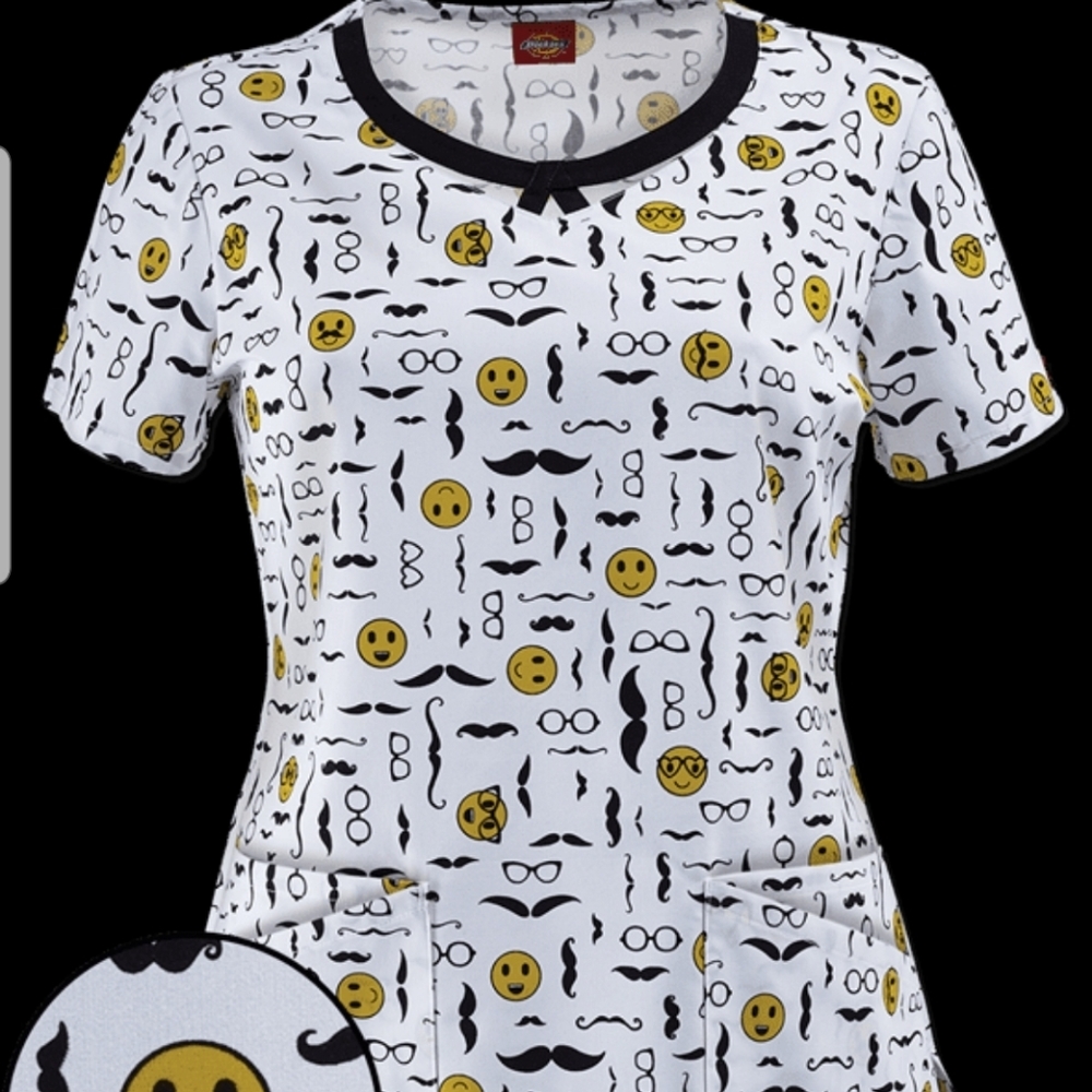 Dickies Nursing Scrub Top